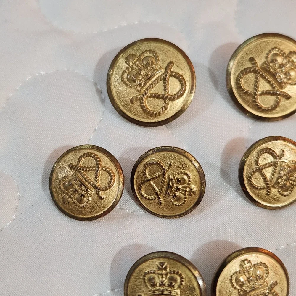 N/A lightweight gold